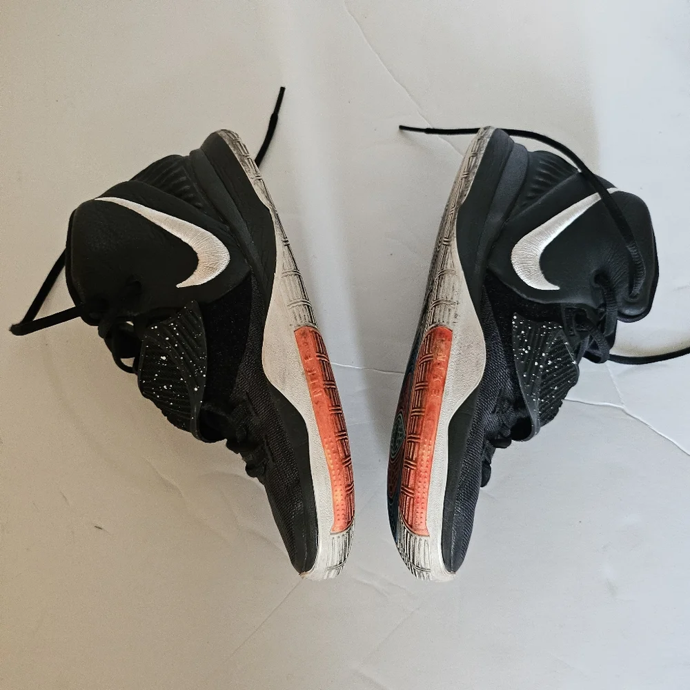 Nike Y KYRIE Jet Black (BQ5599 001) Size 6Y, EUR 38.5
